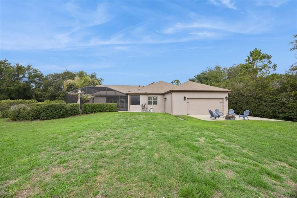 For Sale: $1,295,000 (4 beds, 5 baths, 4186 Square Feet)