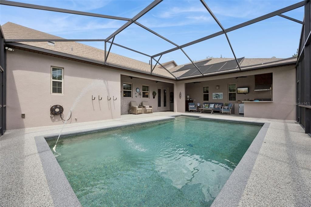 For Sale: $1,295,000 (4 beds, 5 baths, 4186 Square Feet)