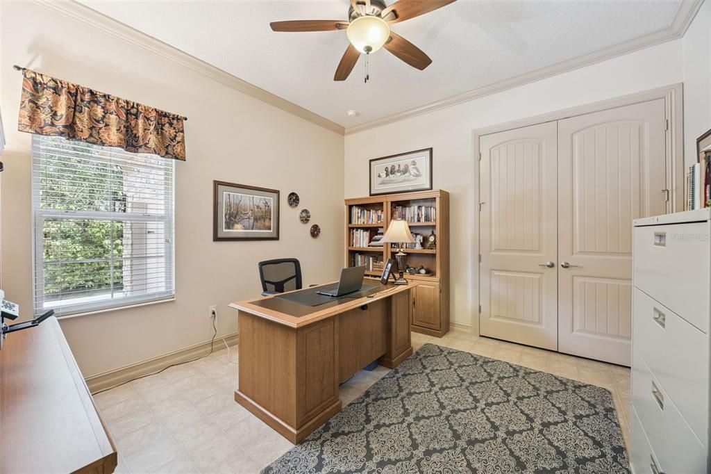 For Sale: $1,295,000 (4 beds, 5 baths, 4186 Square Feet)