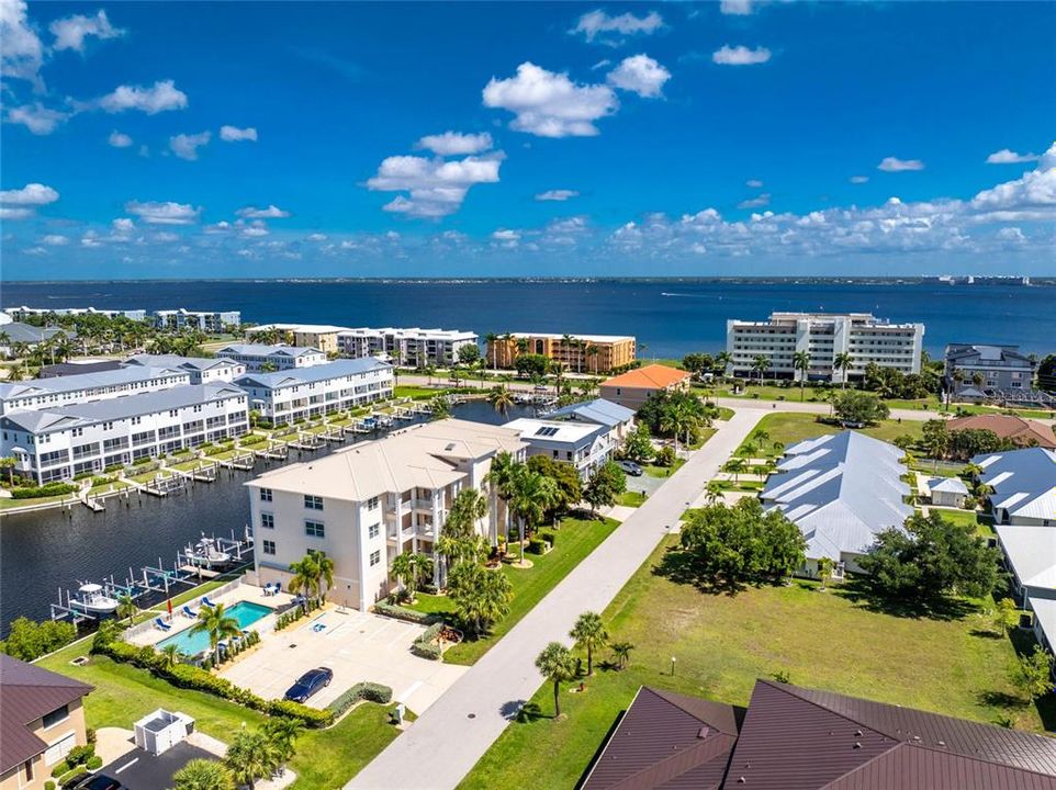 For Sale: $429,000 (3 beds, 2 baths, 2021 Square Feet)