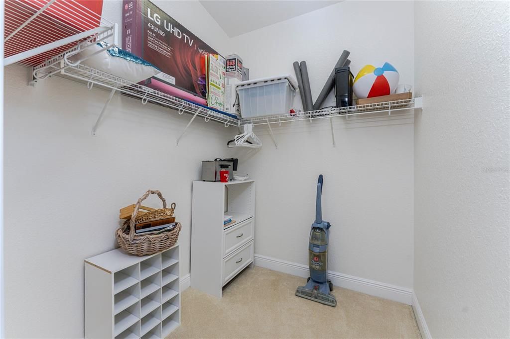 For Sale: $429,000 (3 beds, 2 baths, 2021 Square Feet)