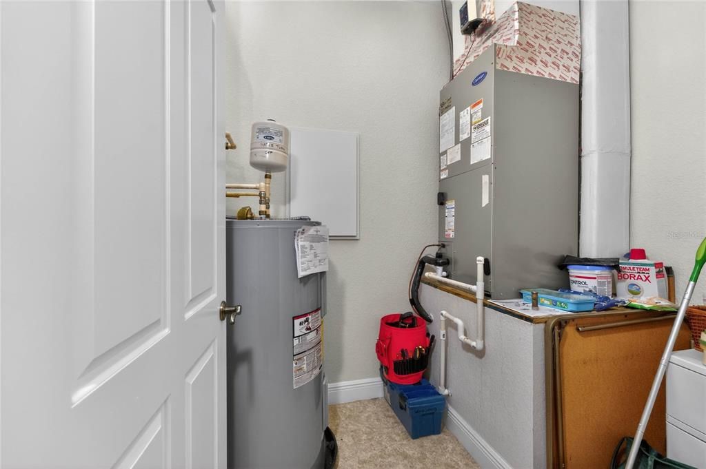 For Sale: $429,000 (3 beds, 2 baths, 2021 Square Feet)