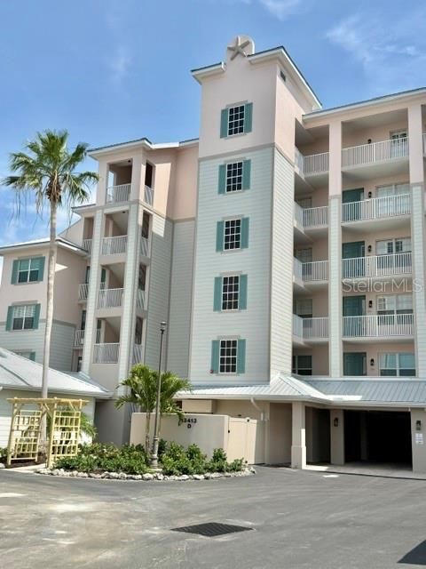 For Sale: $499,000 (2 beds, 2 baths, 1456 Square Feet)