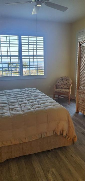 For Sale: $499,000 (2 beds, 2 baths, 1456 Square Feet)
