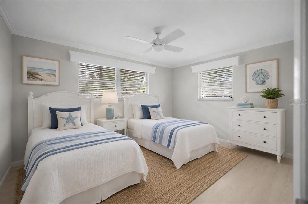 For Sale: $368,900 (2 beds, 2 baths, 1406 Square Feet)