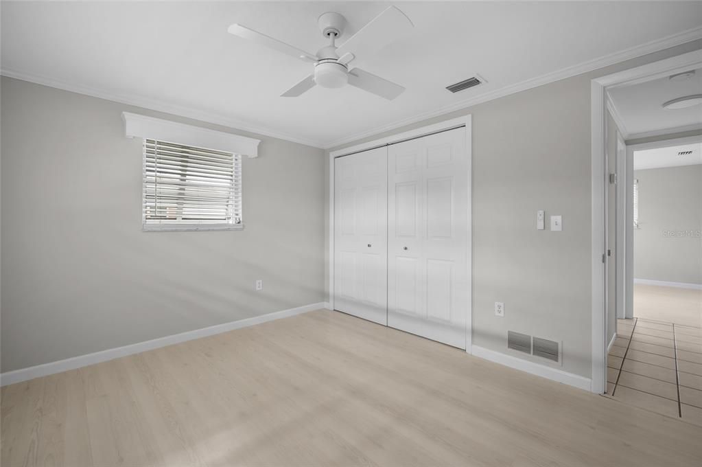 For Sale: $368,900 (2 beds, 2 baths, 1406 Square Feet)