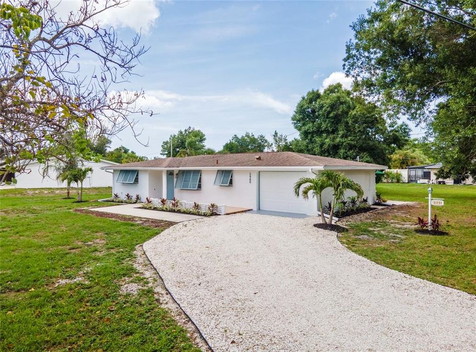 For Sale: $368,900 (2 beds, 2 baths, 1406 Square Feet)