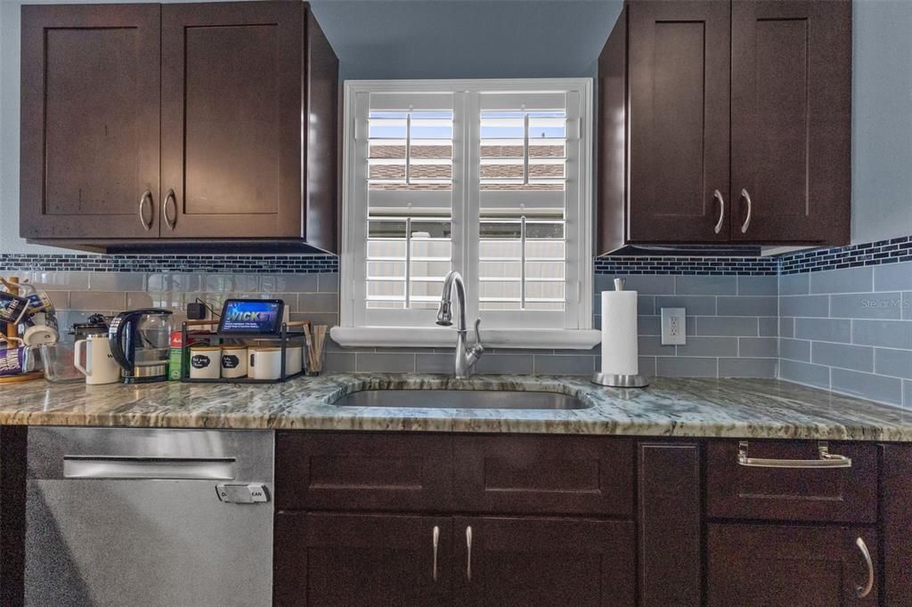 For Sale: $468,000 (3 beds, 2 baths, 1549 Square Feet)