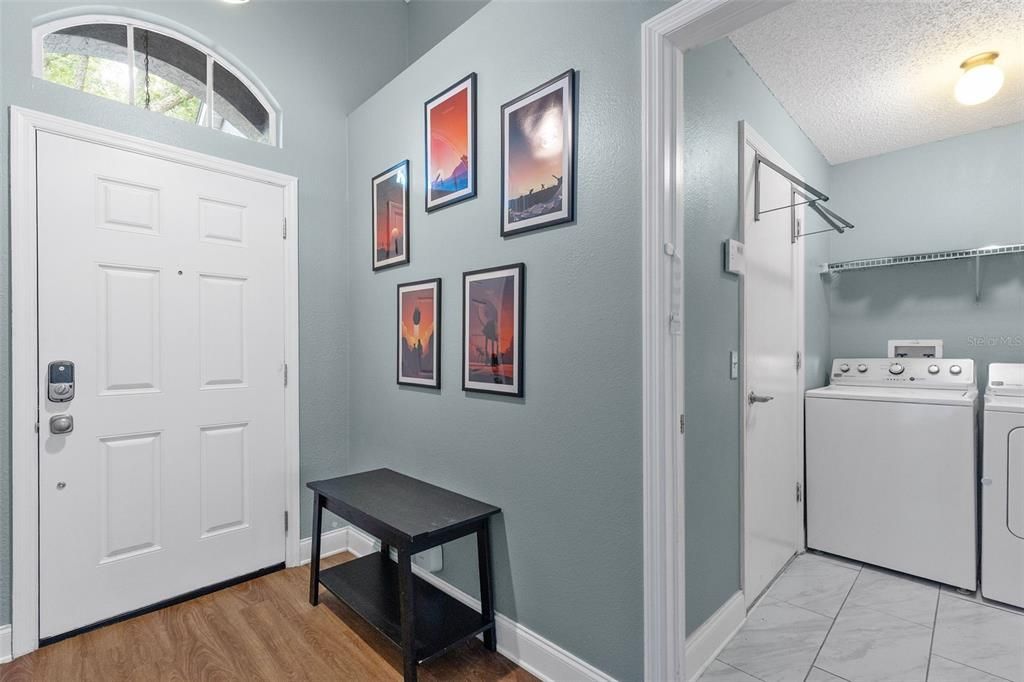 For Sale: $468,000 (3 beds, 2 baths, 1549 Square Feet)