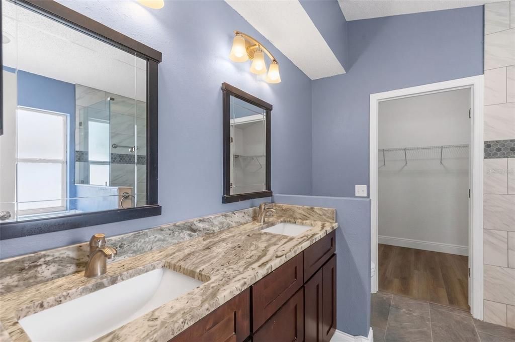 For Sale: $468,000 (3 beds, 2 baths, 1549 Square Feet)