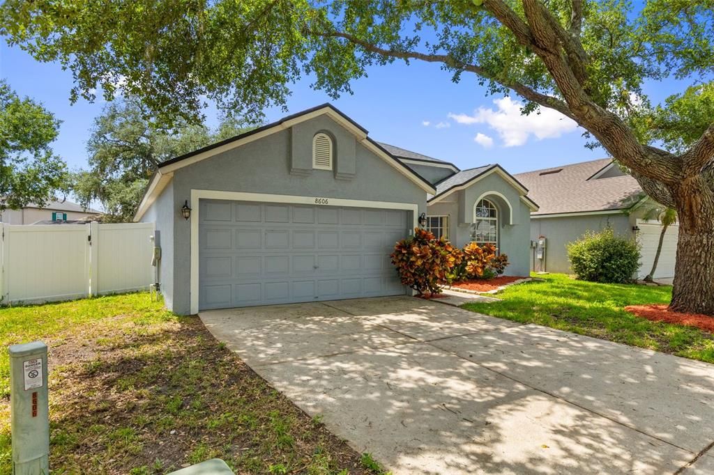 For Sale: $468,000 (3 beds, 2 baths, 1549 Square Feet)