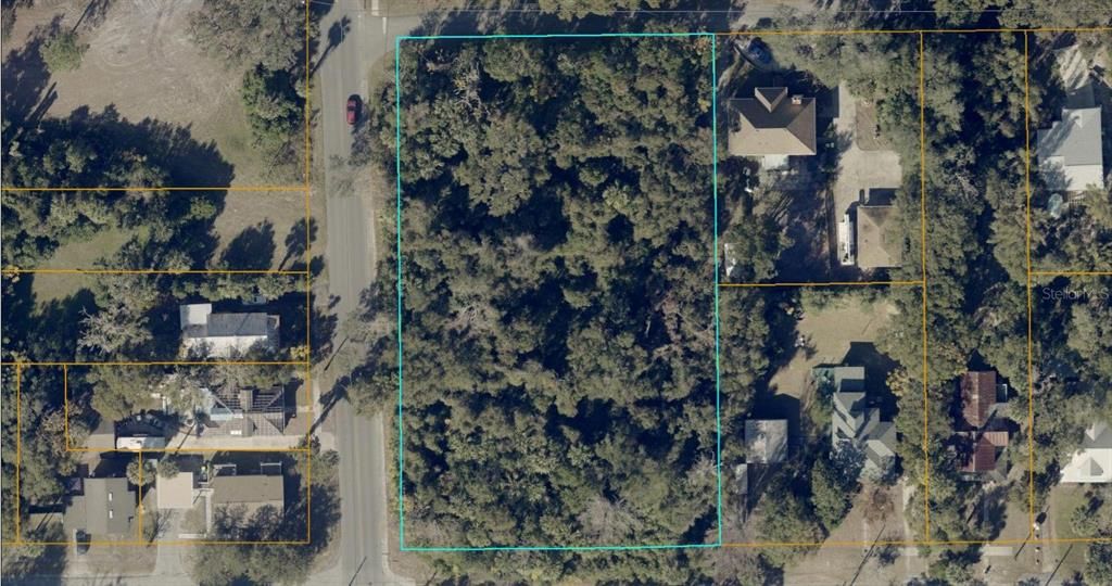 Под контрактом: $280,000 (1.24 acres)