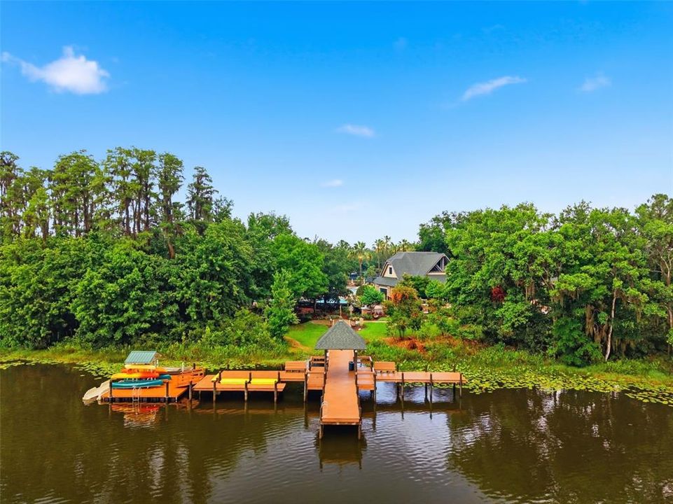 For Sale: $379,900 (4 beds, 2 baths, 1863 Square Feet)