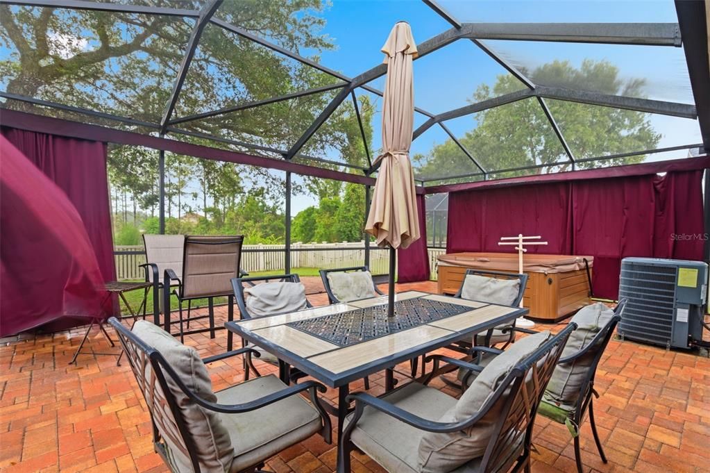 For Sale: $379,900 (4 beds, 2 baths, 1863 Square Feet)