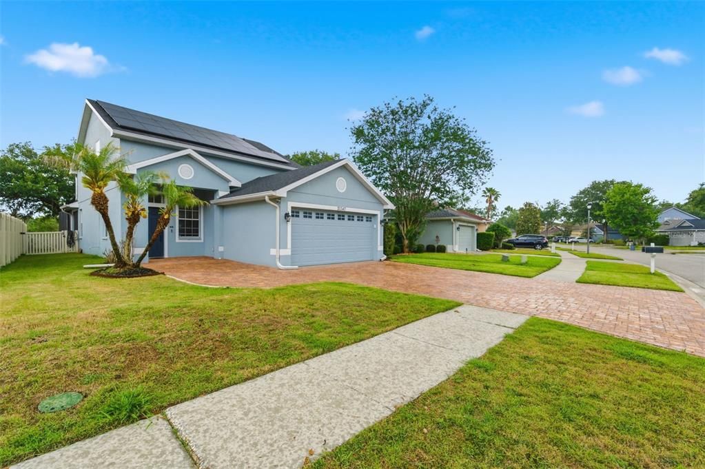 For Sale: $379,900 (4 beds, 2 baths, 1863 Square Feet)
