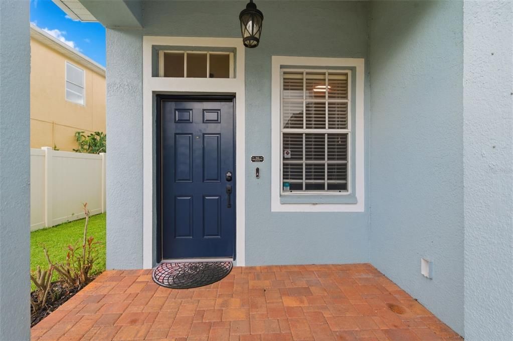 For Sale: $379,900 (4 beds, 2 baths, 1863 Square Feet)