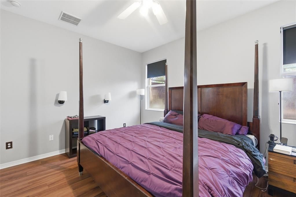 For Sale: $379,900 (4 beds, 2 baths, 1863 Square Feet)