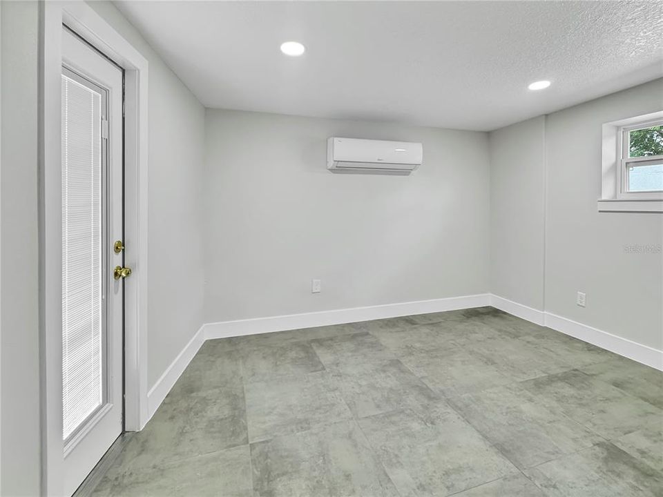 En Renta: $3,500 (5 camas, 4 baños, 2592 Pies cuadrados)