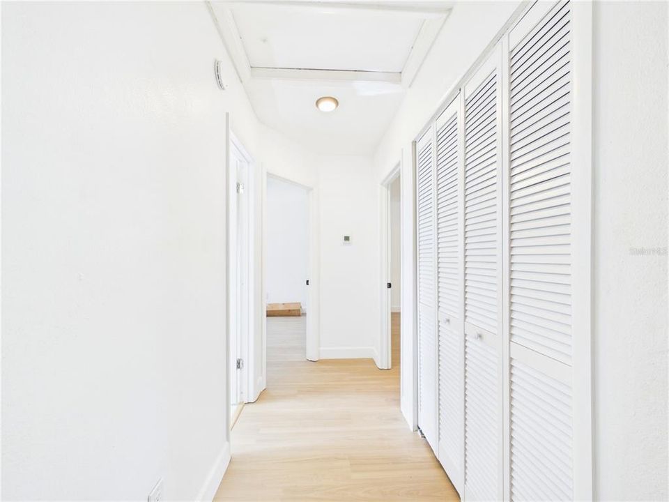 На продажу: $519,900 (4 спален, 0 ванн, 1836 Квадратных фут)