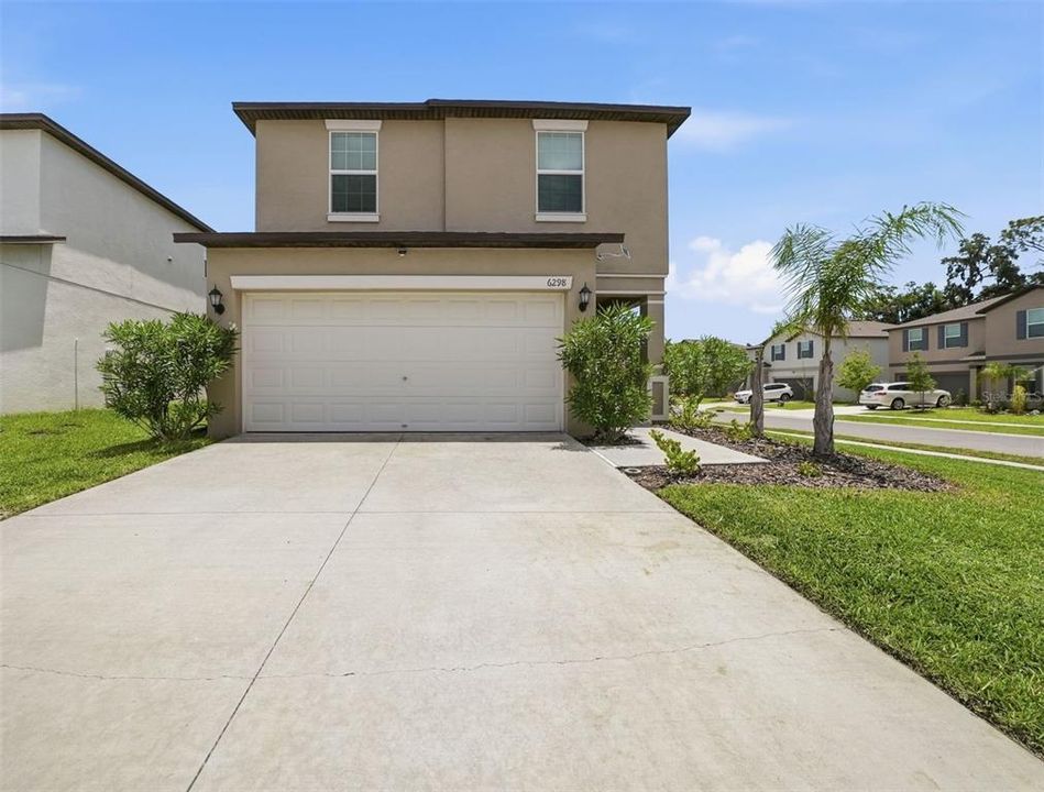 For Sale: $347,000 (4 beds, 2 baths, 1764 Square Feet)