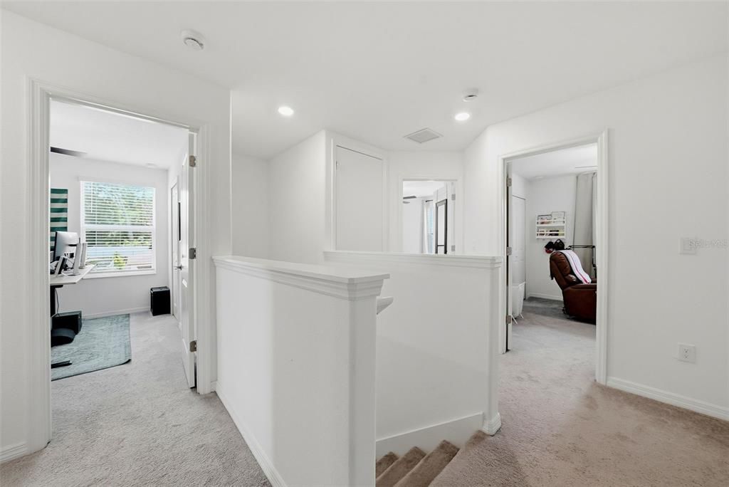 For Sale: $347,000 (4 beds, 2 baths, 1764 Square Feet)