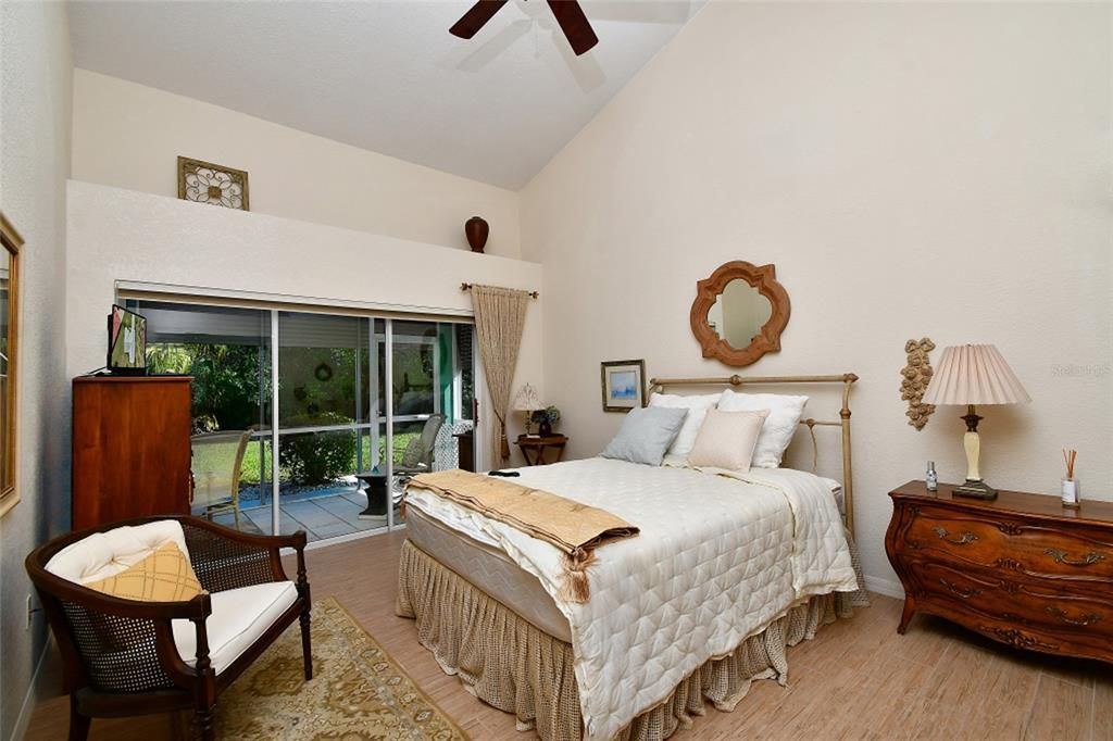 For Sale: $475,000 (3 beds, 2 baths, 2080 Square Feet)
