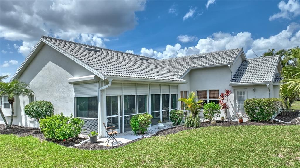 For Sale: $475,000 (3 beds, 2 baths, 2080 Square Feet)