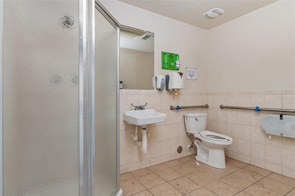 For Sale: $3,625,000 (0 beds, 0 baths, 6500 Square Feet)