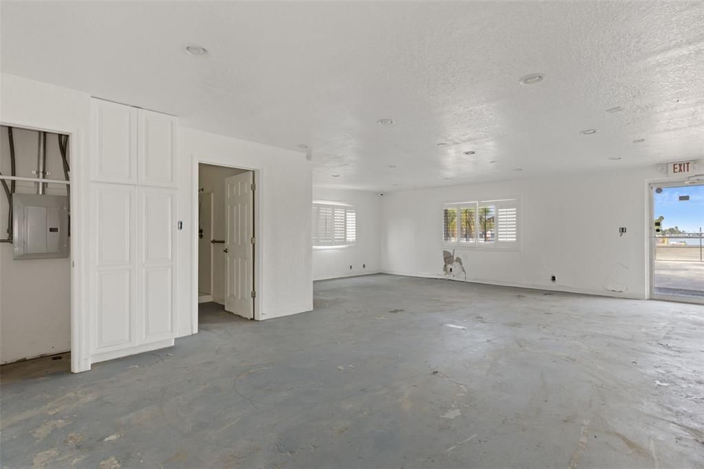 For Sale: $3,625,000 (0 beds, 0 baths, 6500 Square Feet)
