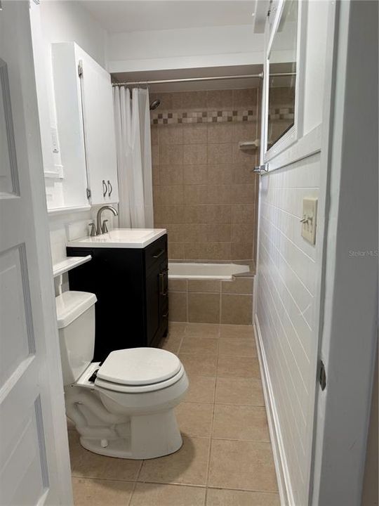 For Sale: $337,000 (2 beds, 1 baths, 1120 Square Feet)