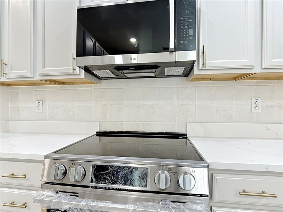 На продажу: $639,000 (4 спален, 3 ванн, 2593 Квадратных фут)