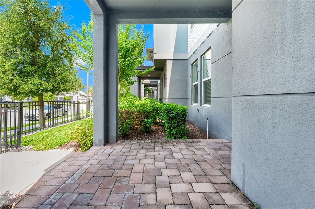 For Sale: $549,000 (3 beds, 2 baths, 1789 Square Feet)