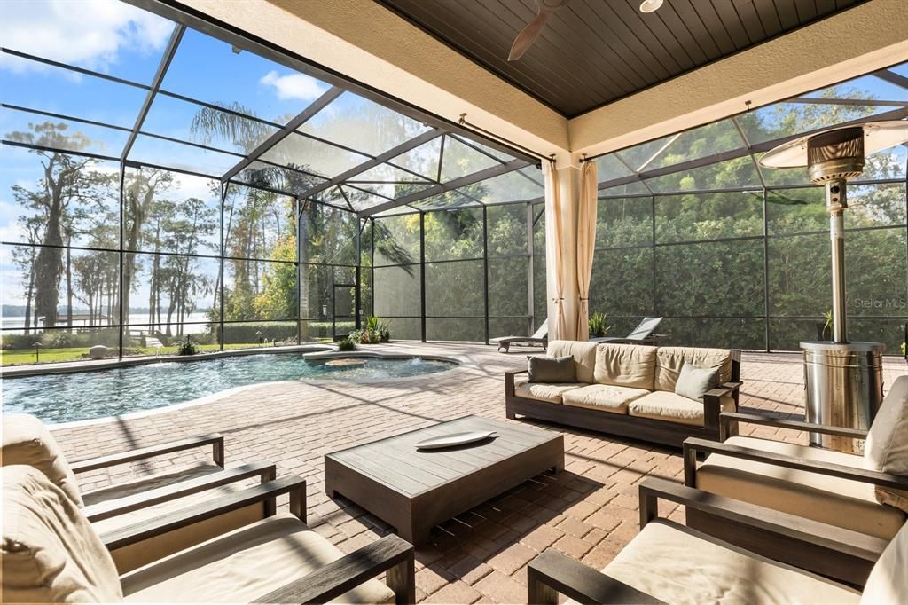 For Sale: $2,949,000 (5 beds, 4 baths, 4010 Square Feet)