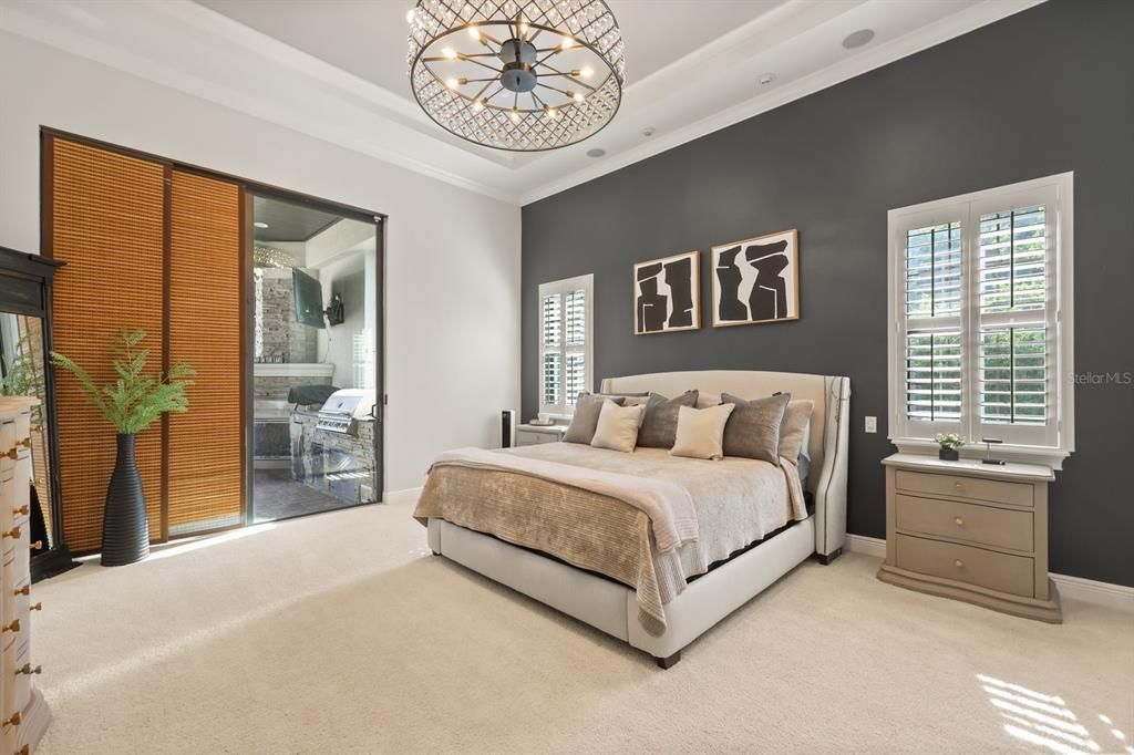 For Sale: $2,949,000 (5 beds, 4 baths, 4010 Square Feet)