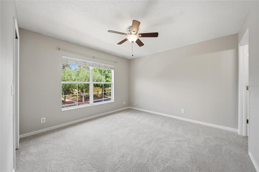 For Sale: $197,900 (3 beds, 2 baths, 1408 Square Feet)