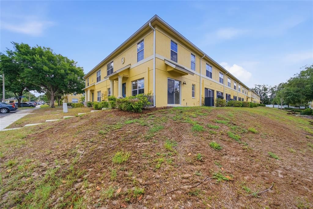 For Sale: $197,900 (3 beds, 2 baths, 1408 Square Feet)