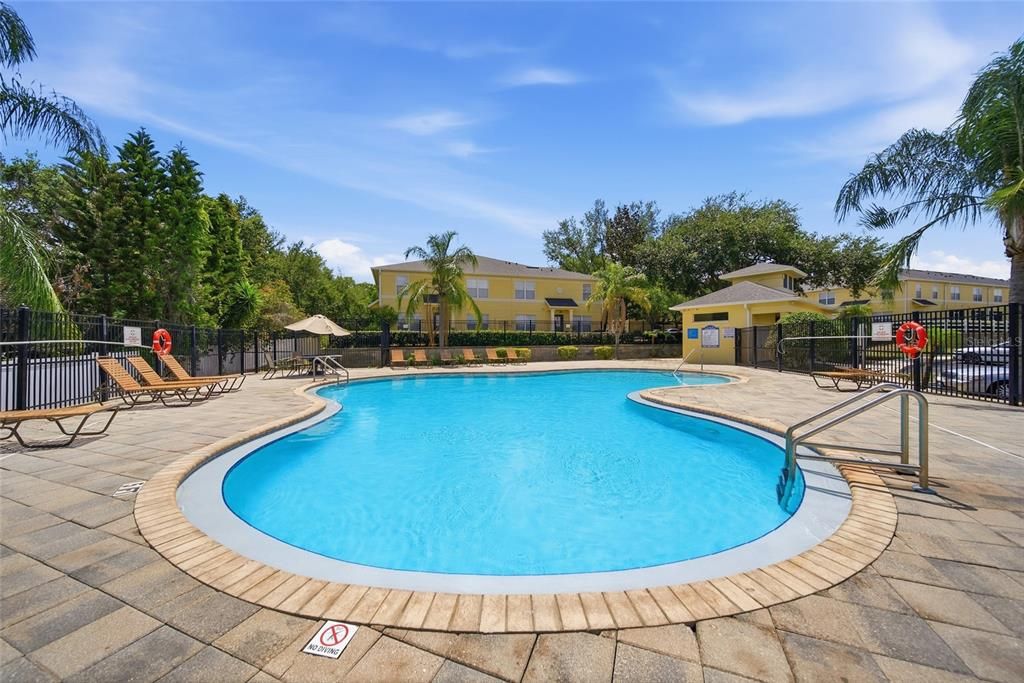 For Sale: $197,900 (3 beds, 2 baths, 1408 Square Feet)