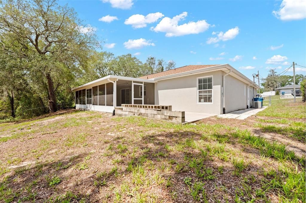 Active With Contract: $285,000 (3 beds, 2 baths, 1459 Square Feet)
