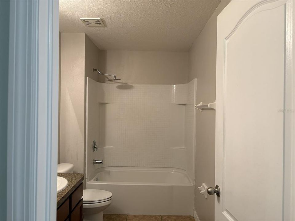 For Sale: $339,900 (4 beds, 2 baths, 2505 Square Feet)