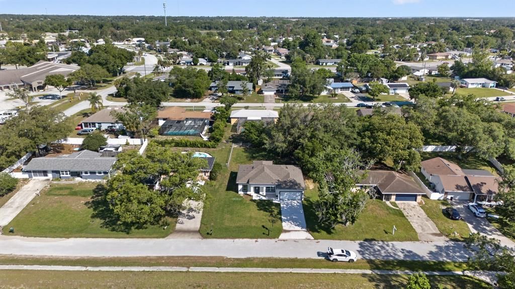 For Rent: $2,200 (3 beds, 2 baths, 1413 Square Feet)