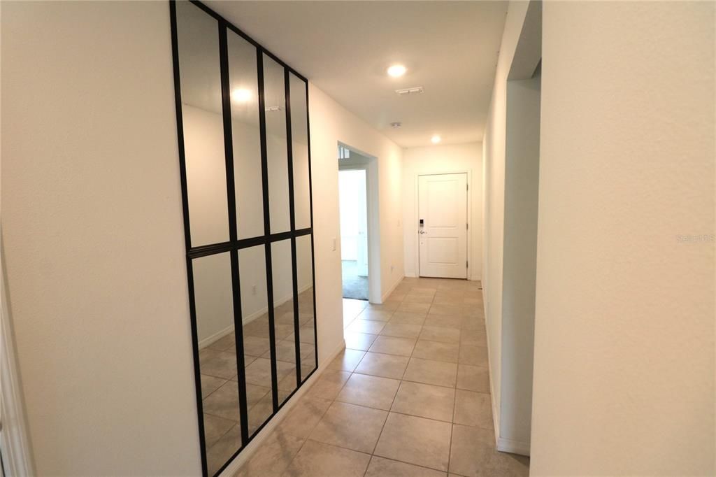 For Sale: $335,000 (4 beds, 2 baths, 1844 Square Feet)