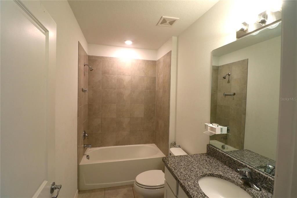For Sale: $335,000 (4 beds, 2 baths, 1844 Square Feet)