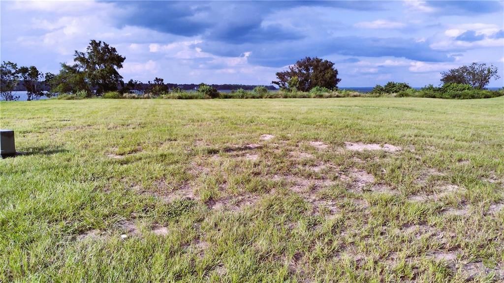 En Venta: $475,000 (0.51 acres)