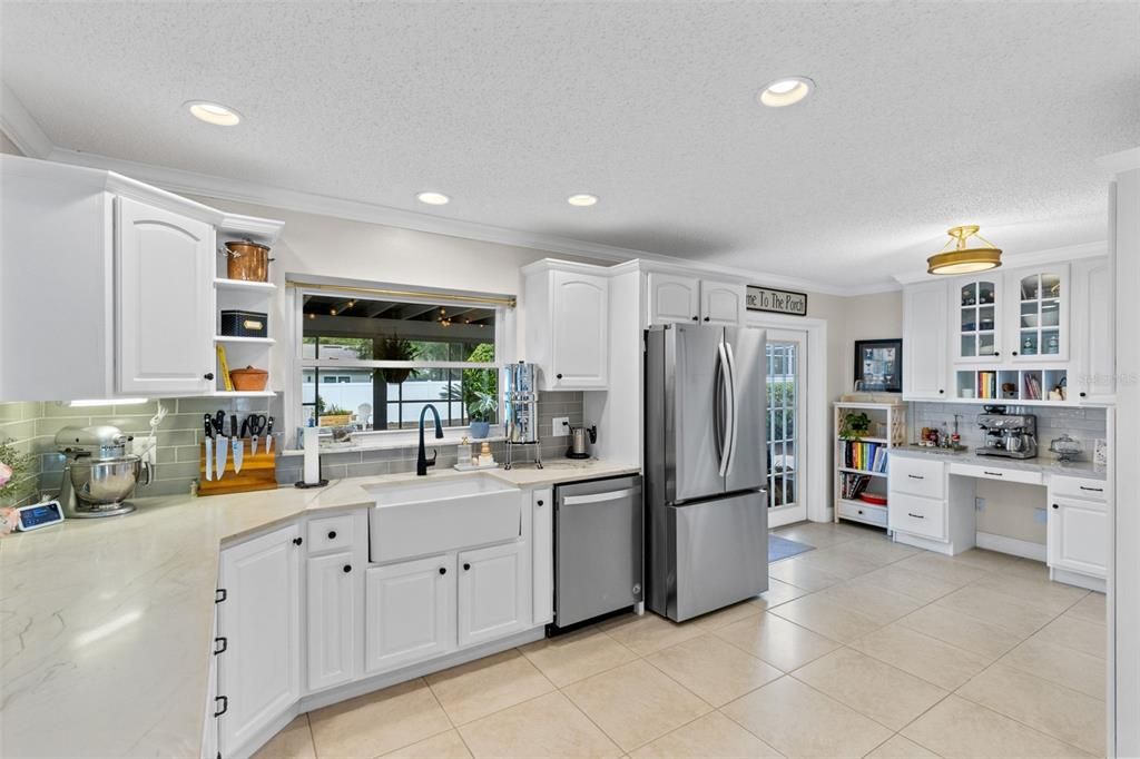 For Sale: $765,000 (4 beds, 2 baths, 2287 Square Feet)