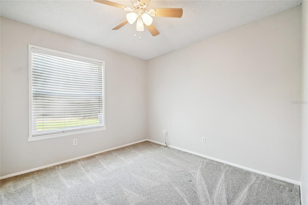 For Rent: $2,300 (3 beds, 2 baths, 1050 Square Feet)