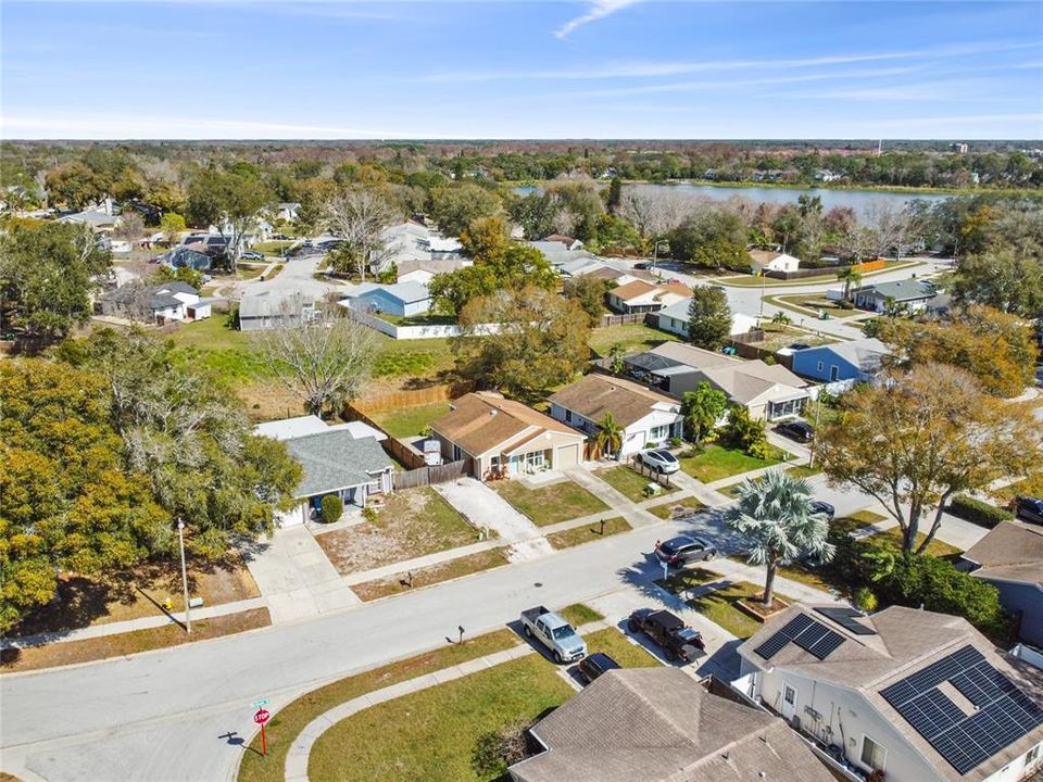 For Rent: $2,300 (3 beds, 2 baths, 1050 Square Feet)