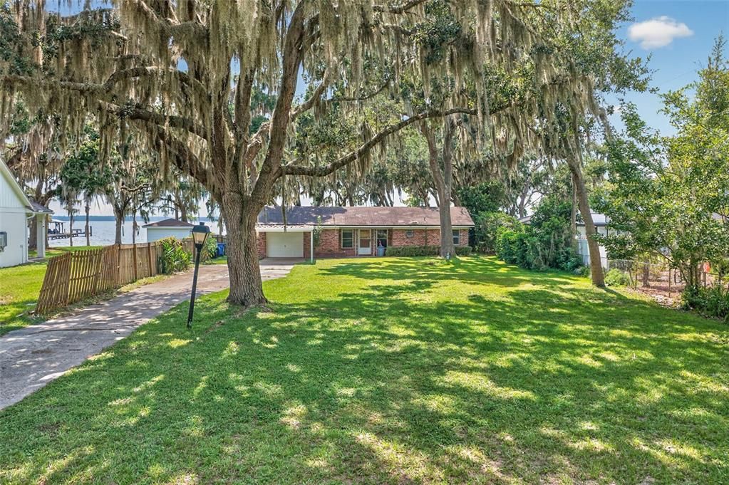 For Sale: $699,000 (1.07 acres)