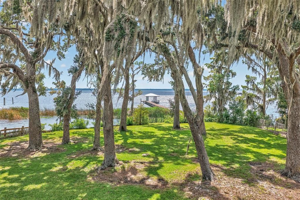 For Sale: $699,000 (1.07 acres)
