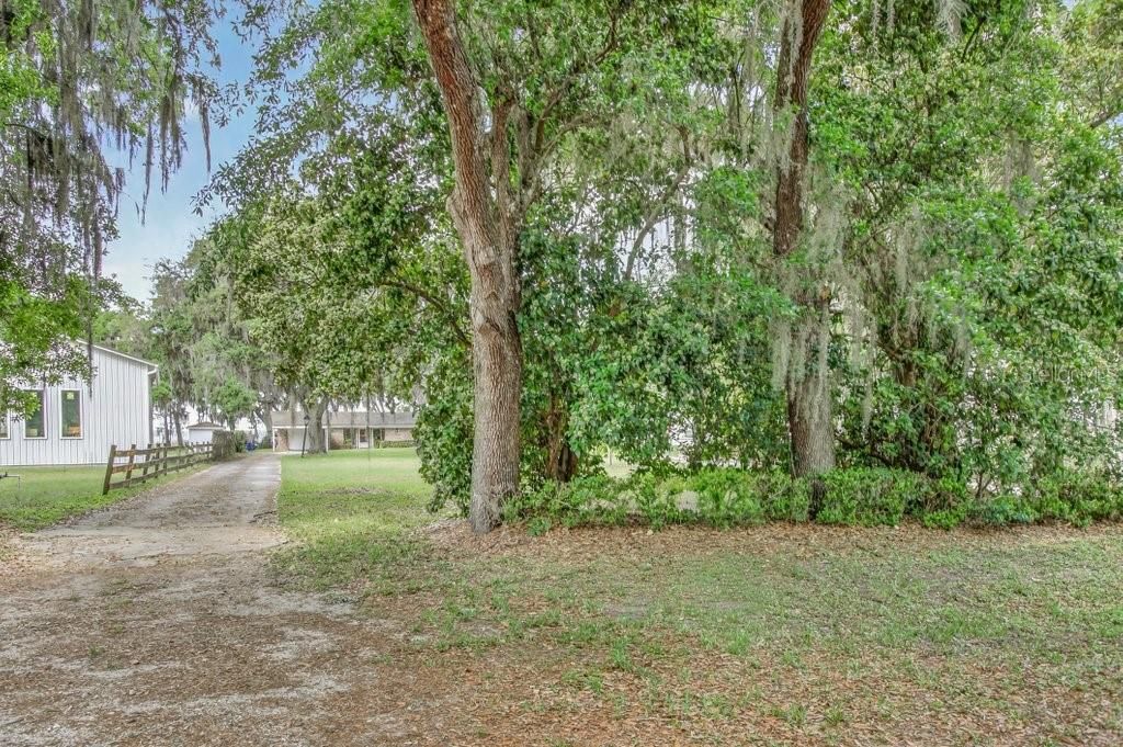 For Sale: $699,000 (1.07 acres)
