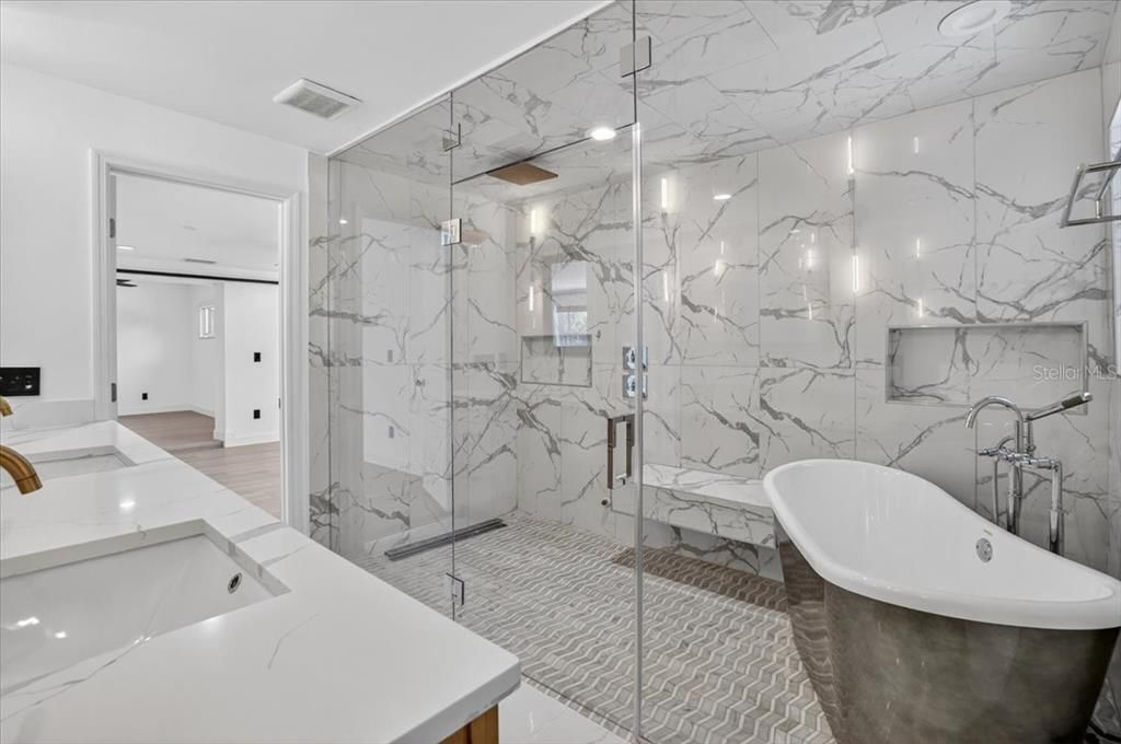 For Sale: $1,799,000 (3 beds, 4 baths, 3214 Square Feet)